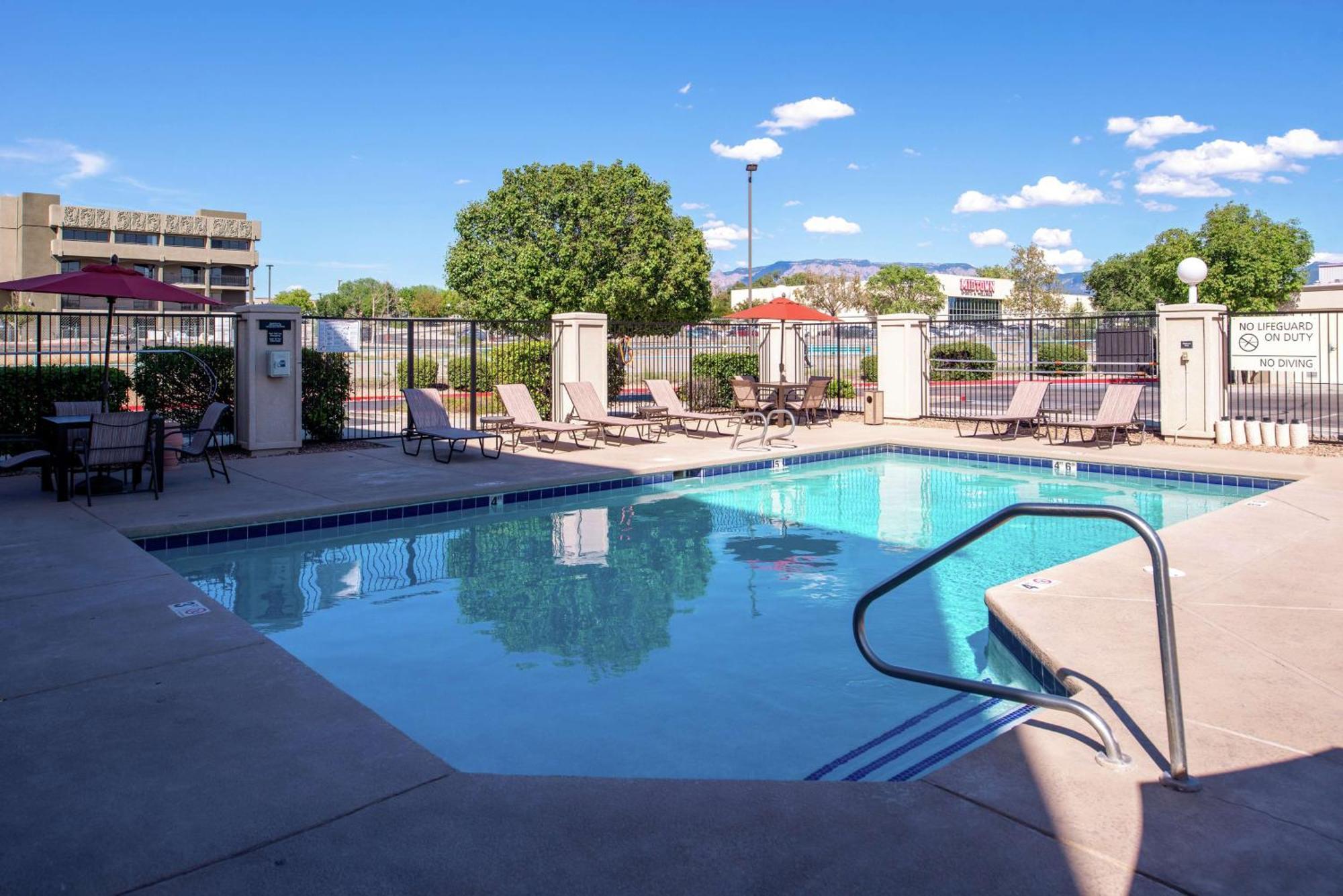 Hampton Inn Albuquerque - University/Midtown Exterior foto
